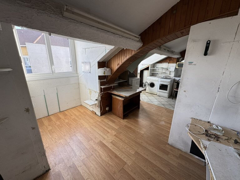 03362e1e-1087-4091-92c3-b32eadbc121f-ob6wlYqM